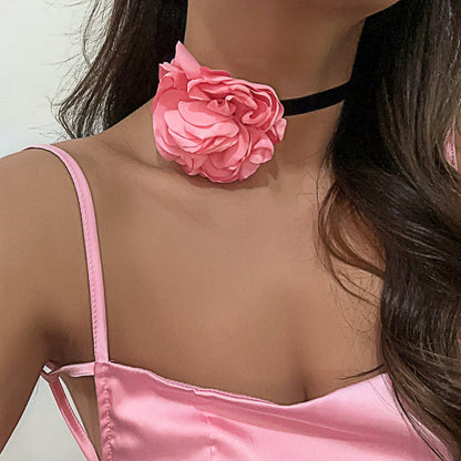 Chic Satin Edging Flower Velvet Fabric Collar Choker