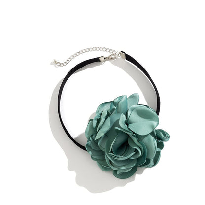 Chic Satin Edging Flower Velvet Fabric Collar Choker