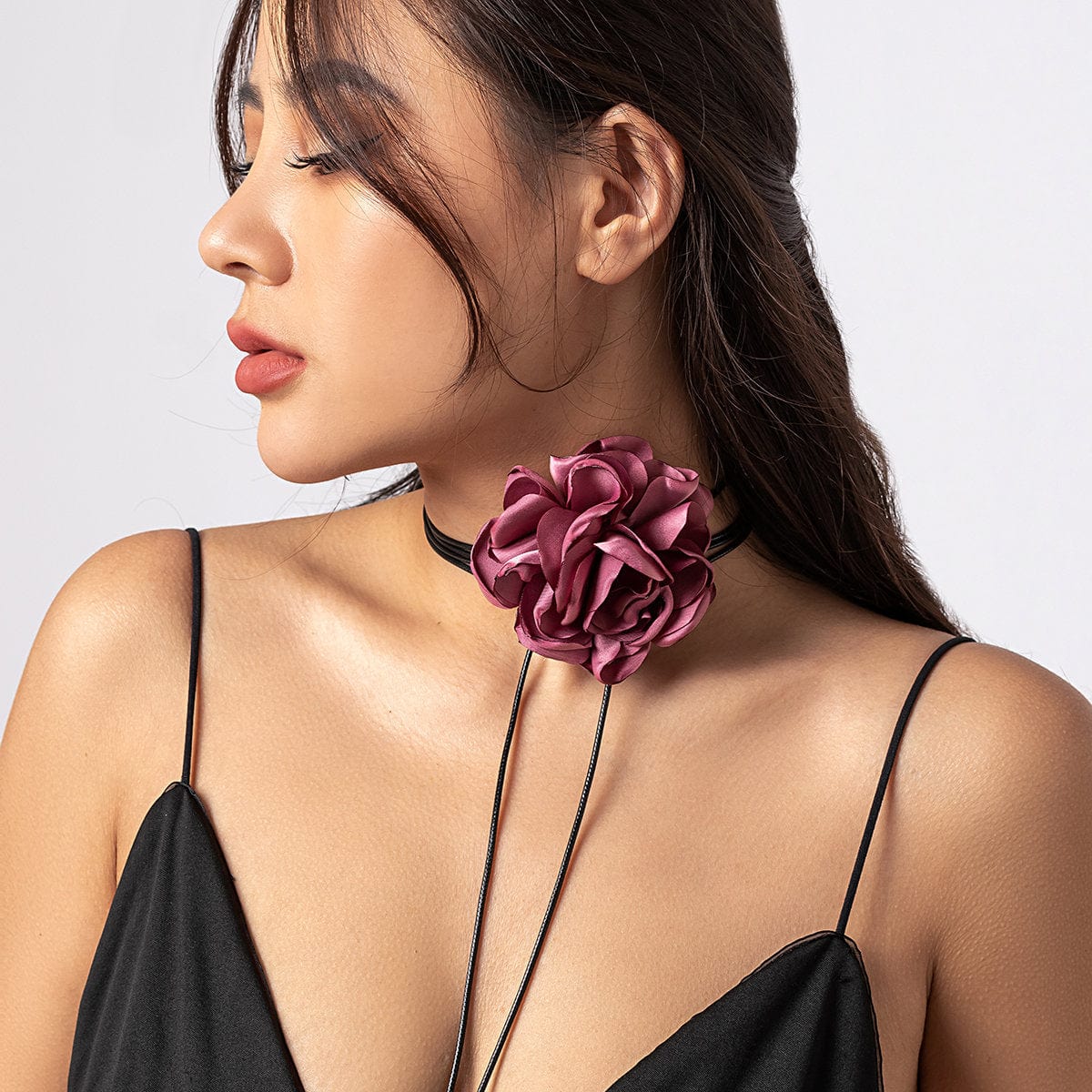 Chic Satin Texture Flower Wax Cord String Necklace