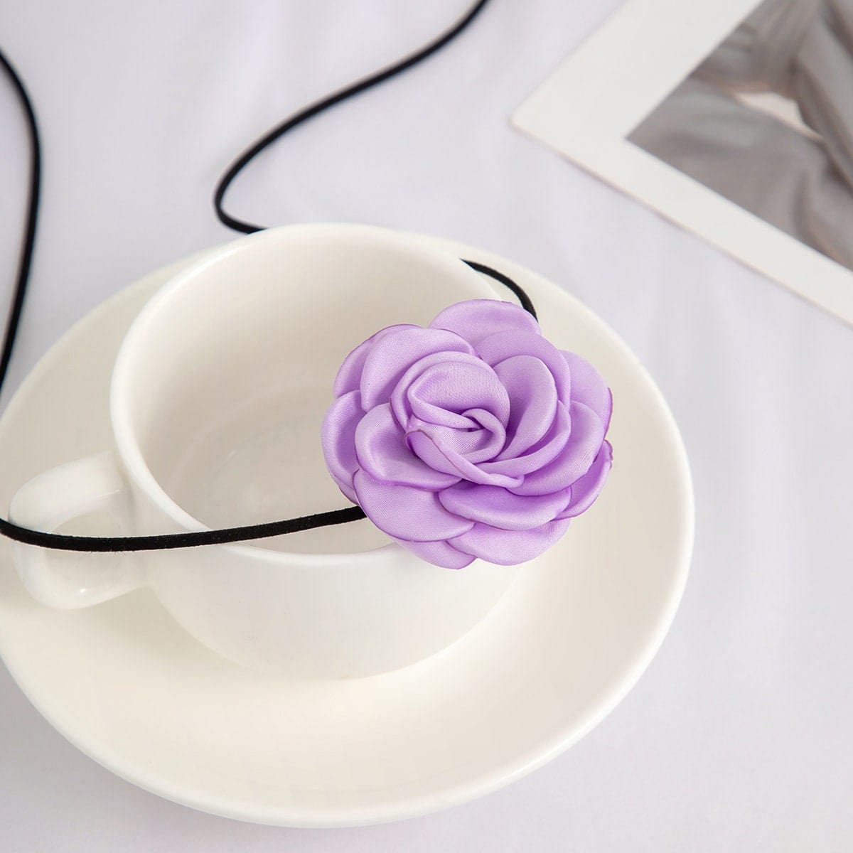 Chic Silk Rose Flower Leather String Collar Choker